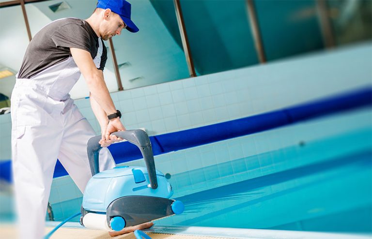 How to choose the right pool cleaner?